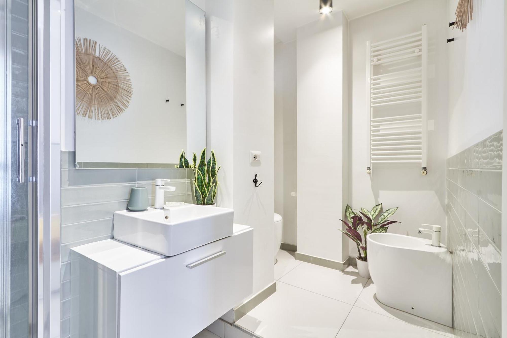Elegante Appartamento Minimal Dai Tocchi Botanici Milano Eksteriør billede