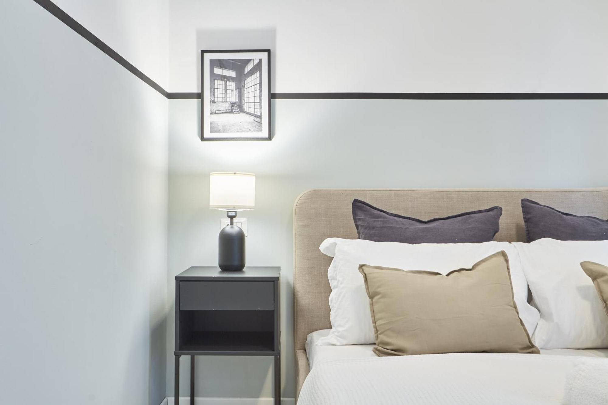 Elegante Appartamento Minimal Dai Tocchi Botanici Milano Eksteriør billede