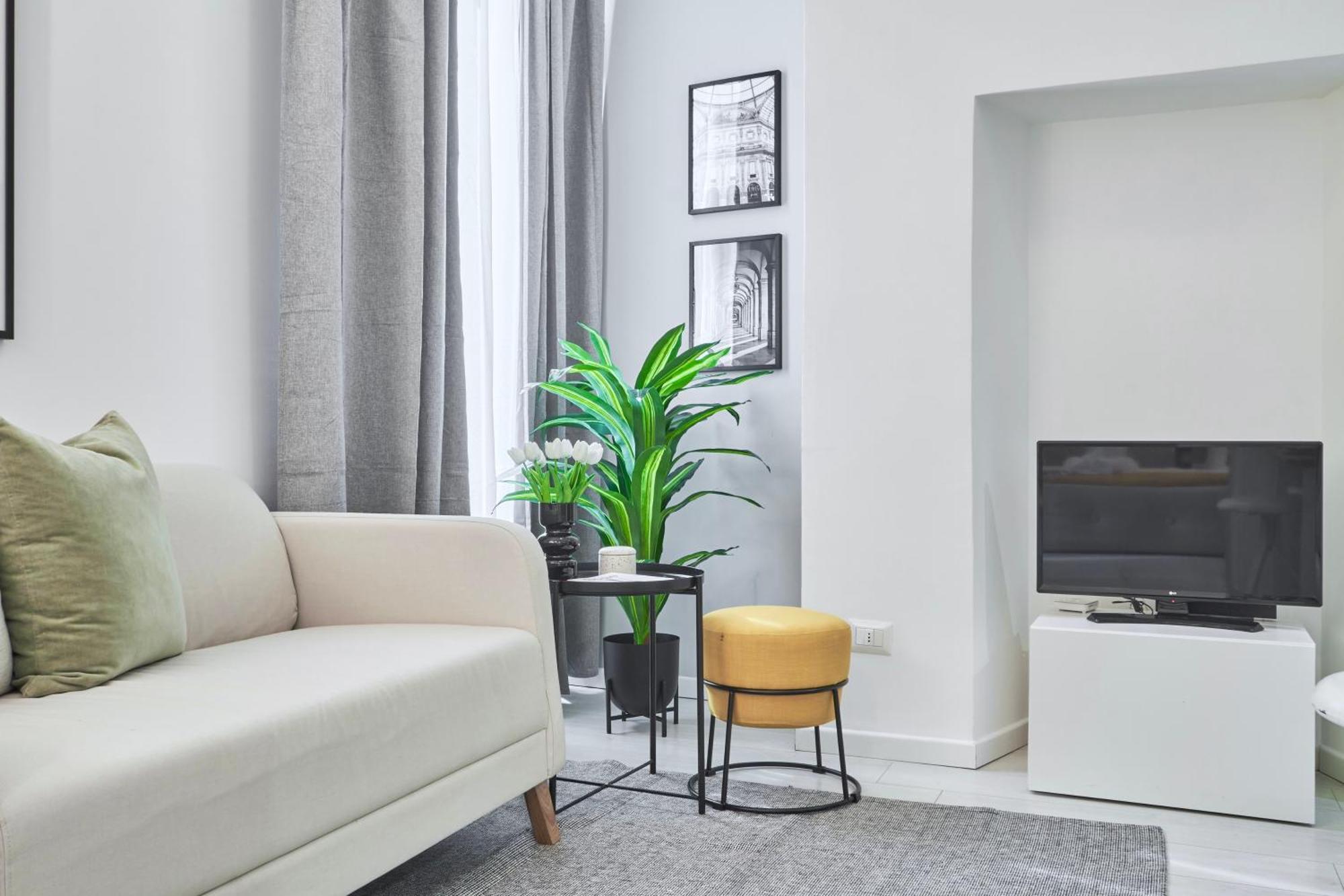 Elegante Appartamento Minimal Dai Tocchi Botanici Milano Eksteriør billede